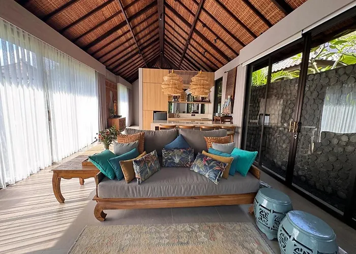Boutique Private Pool Villa, Walk To Bingin Villa